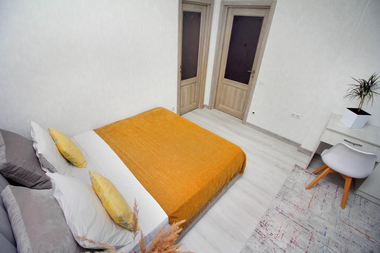 Apartment 3 ком уютная кв возле мега центра алма-ата Almaty