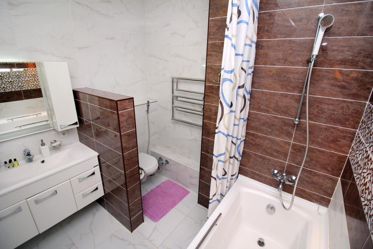 3 ком уютная кв возле мега центра алма-ата Apartment *